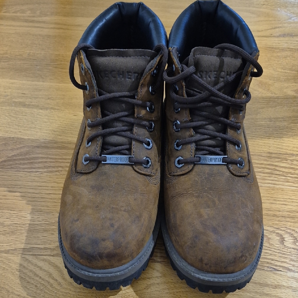 Skechers Men's Sargeants-Verdict Waterproof Boot size 9